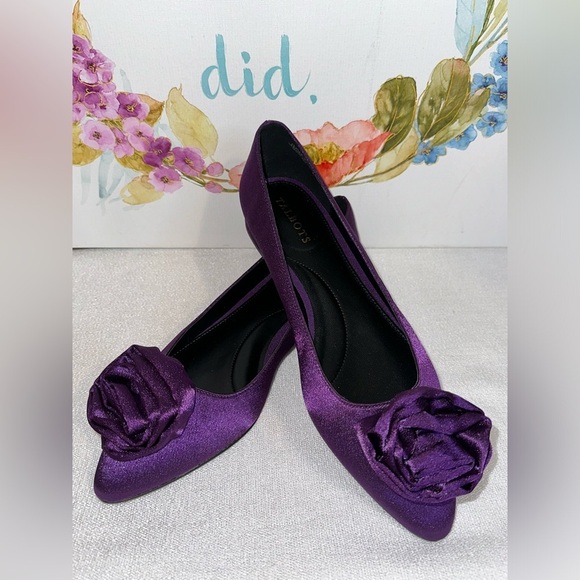 TALBOTS NWOT Edison Rose Satin Flats Purple Size 9M - Picture 2 of 4